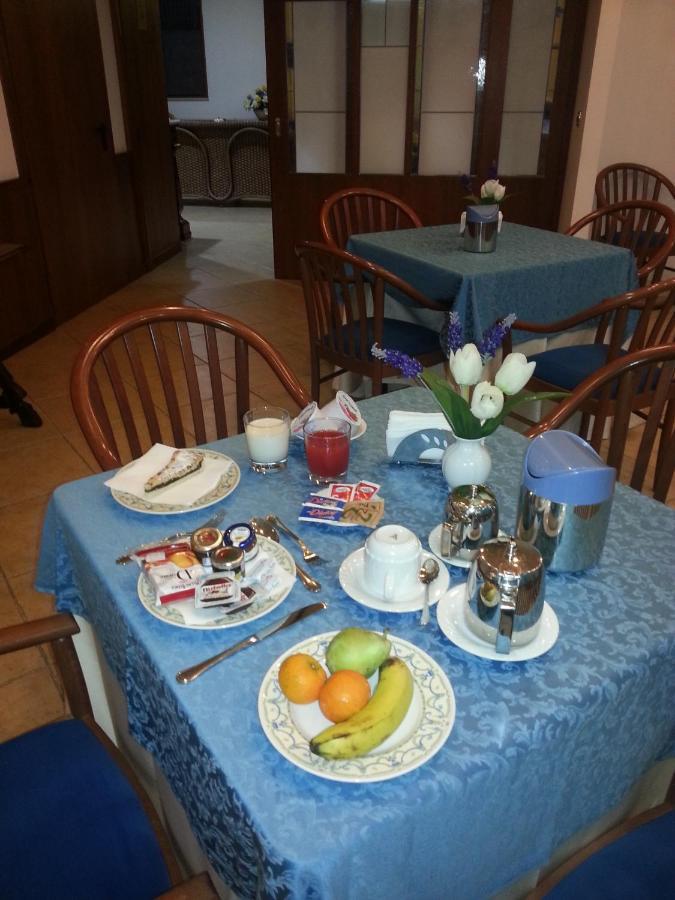 Hotel Maddaloni Tufino ภายนอก รูปภาพ