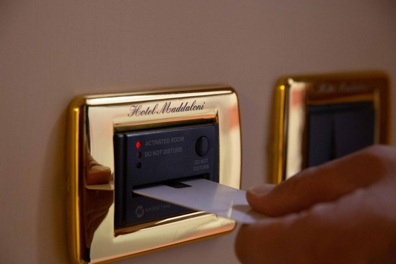Hotel Maddaloni Tufino ภายนอก รูปภาพ